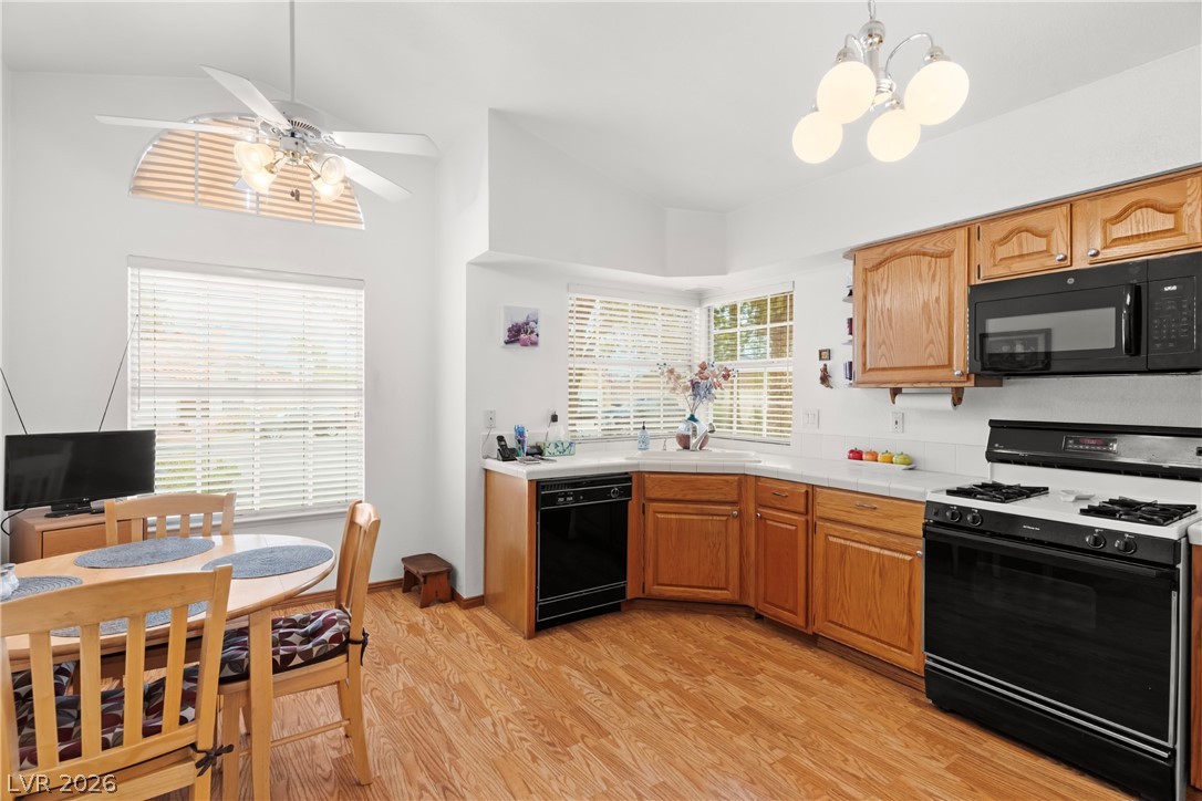 5 Barton Spring Circle Property Photo 10