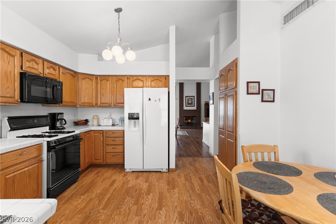 5 Barton Spring Circle Property Photo 13