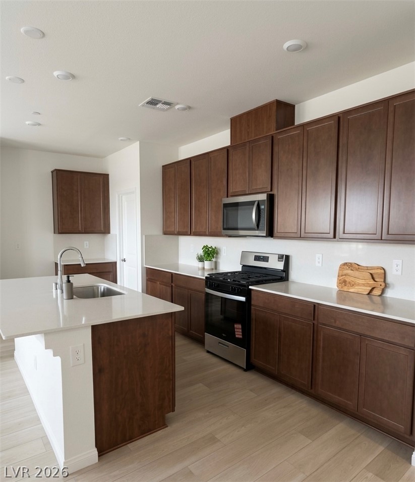 10436 Arete Avenue Property Photo 3