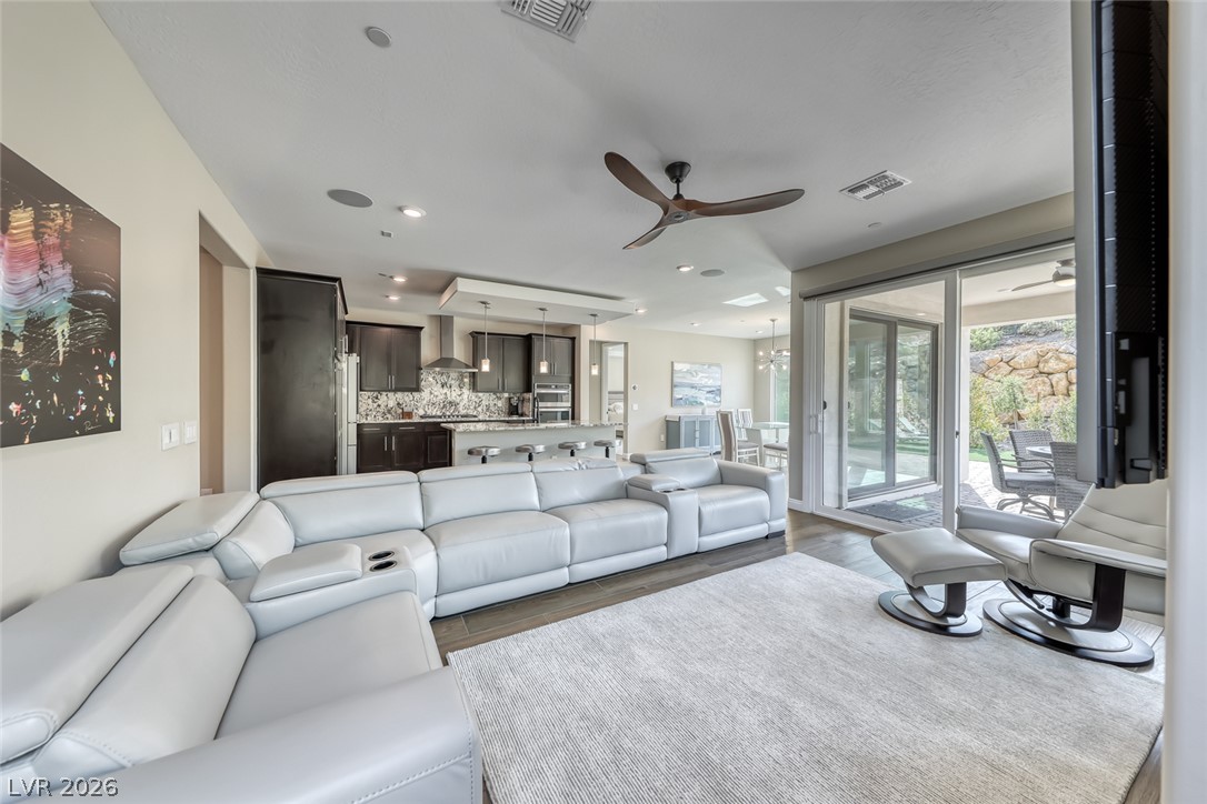 57 Stone Yucca Court Property Photo 13