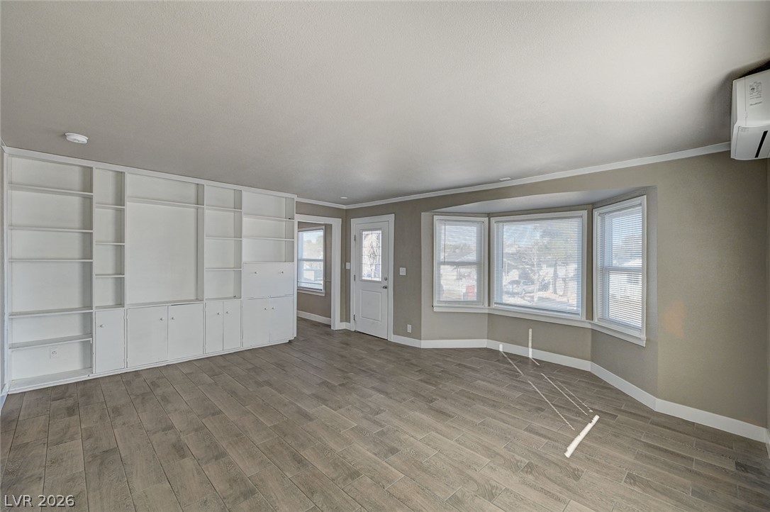 632 Avenue D Property Photo 7