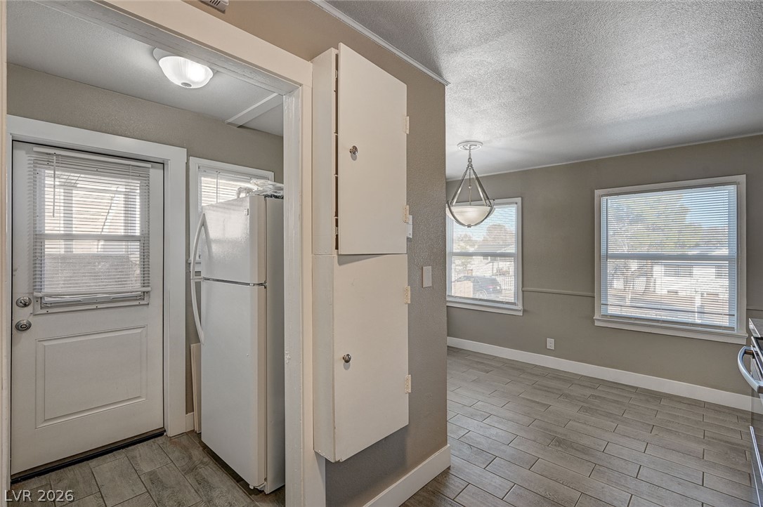632 Avenue D Property Photo 14