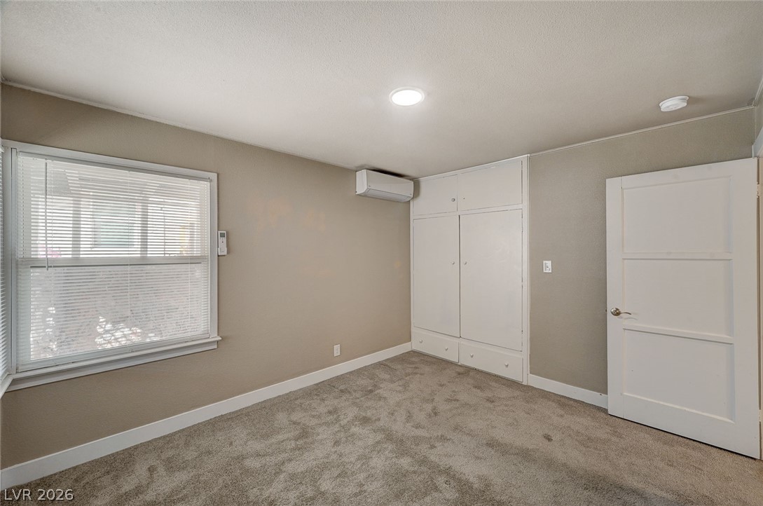 632 Avenue D Property Photo 21