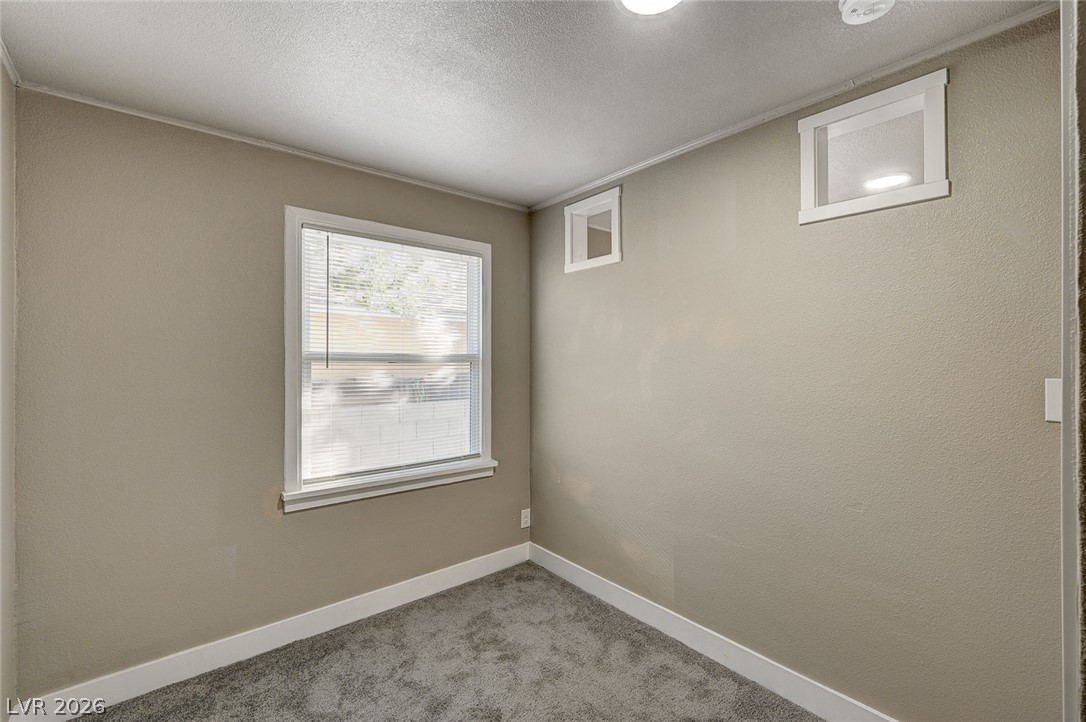 632 Avenue D Property Photo 23
