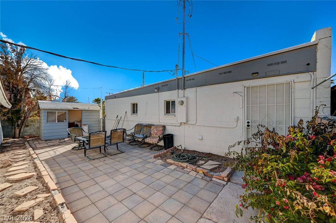 632 Avenue D Property Photo 35