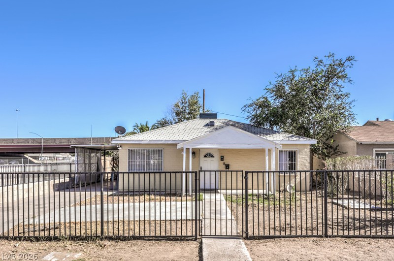 2410 Poplar Avenue Property Photo 1