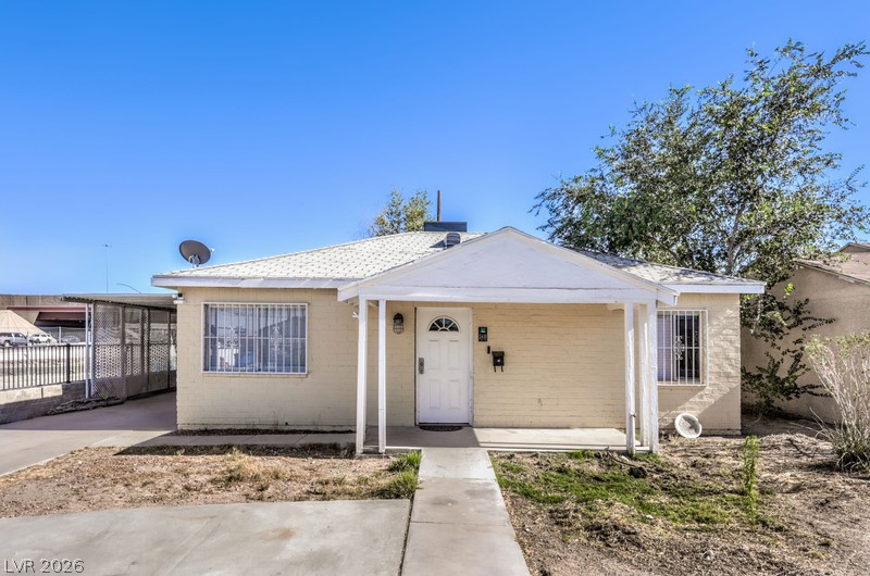 2410 Poplar Avenue Property Photo 3
