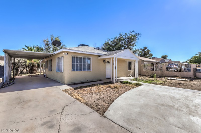 2410 Poplar Avenue Property Photo 4