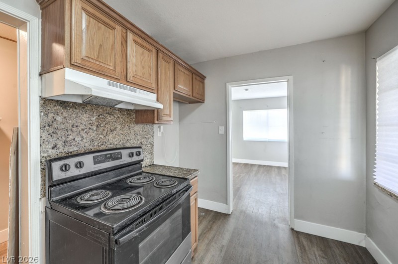 2410 Poplar Avenue Property Photo 13