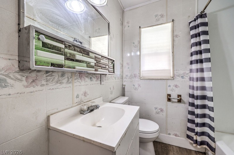 2410 Poplar Avenue Property Photo 15