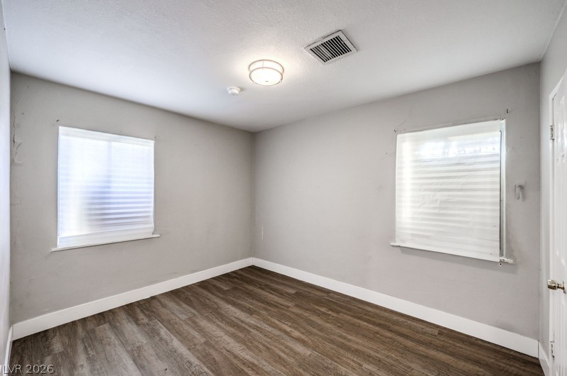 2410 Poplar Avenue Property Photo 16