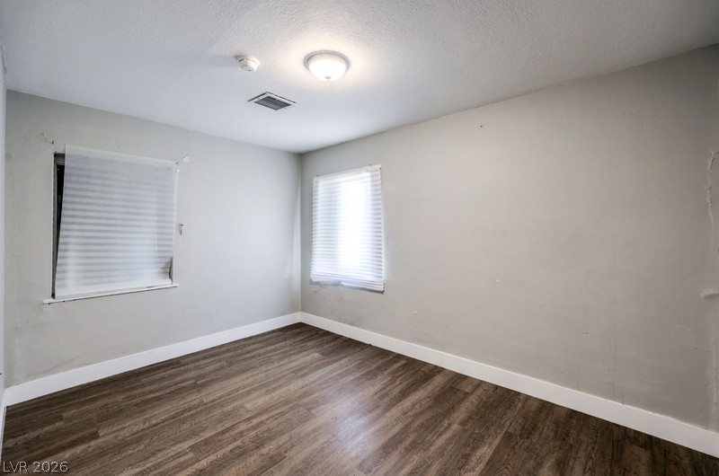 2410 Poplar Avenue Property Photo 18
