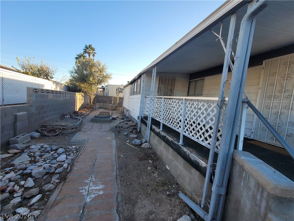 5495 Everglade Street Property Photo 18