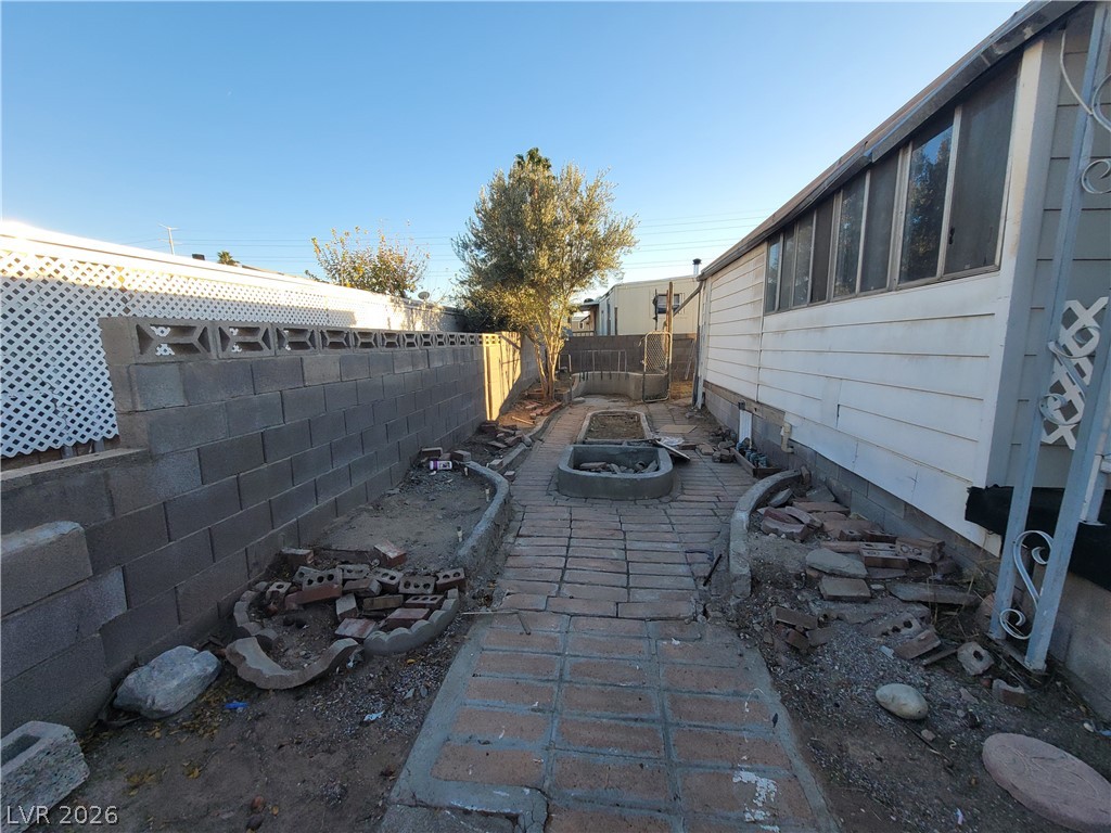 5495 Everglade Street Property Photo 20