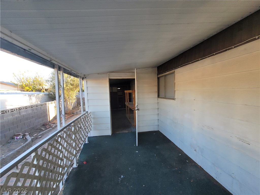 5495 Everglade Street Property Photo 24