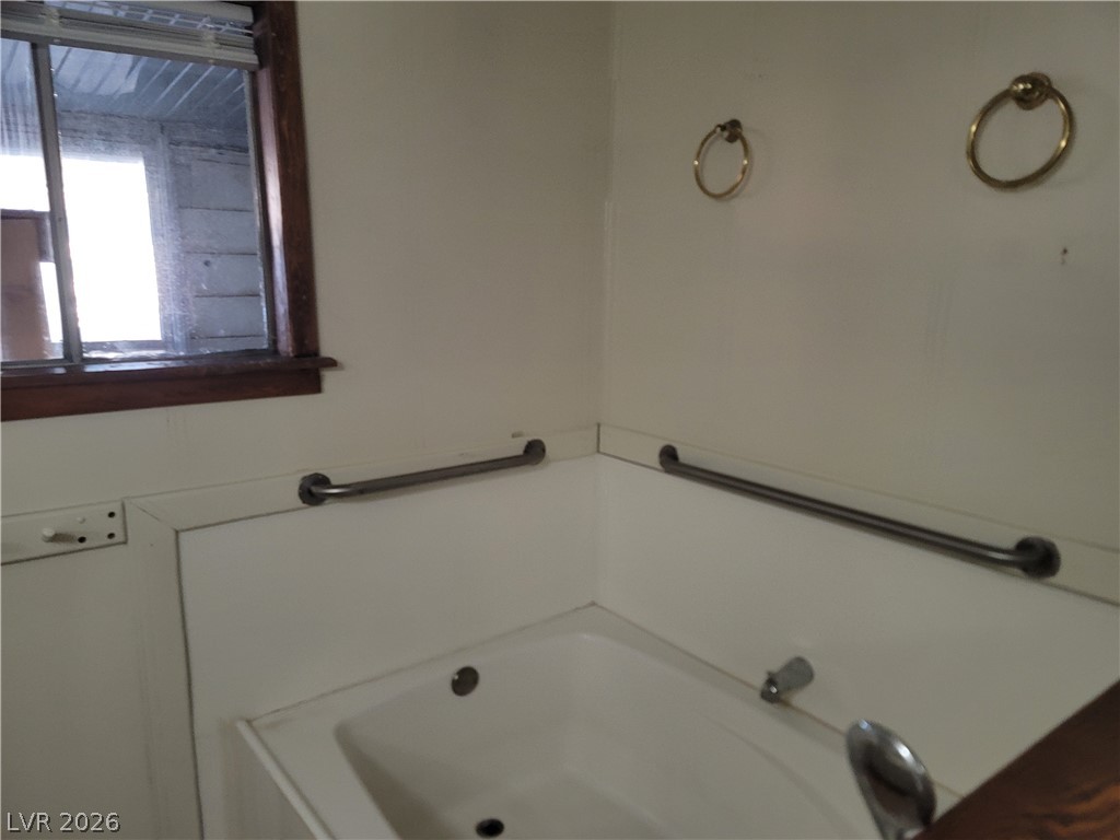 5495 Everglade Street Property Photo 43
