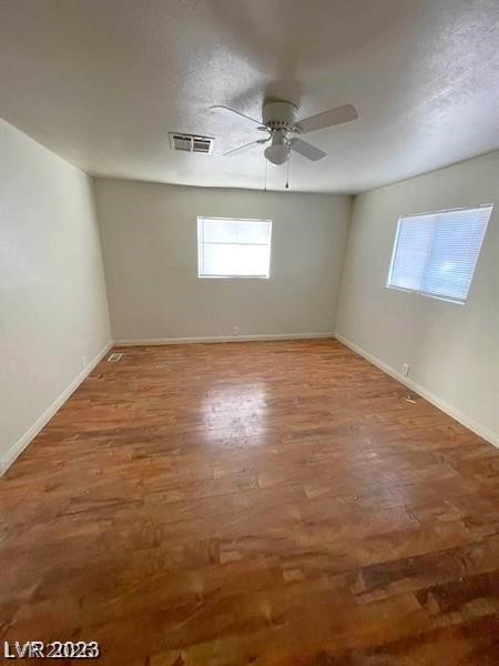 5556 Everglade Street Property Photo 25