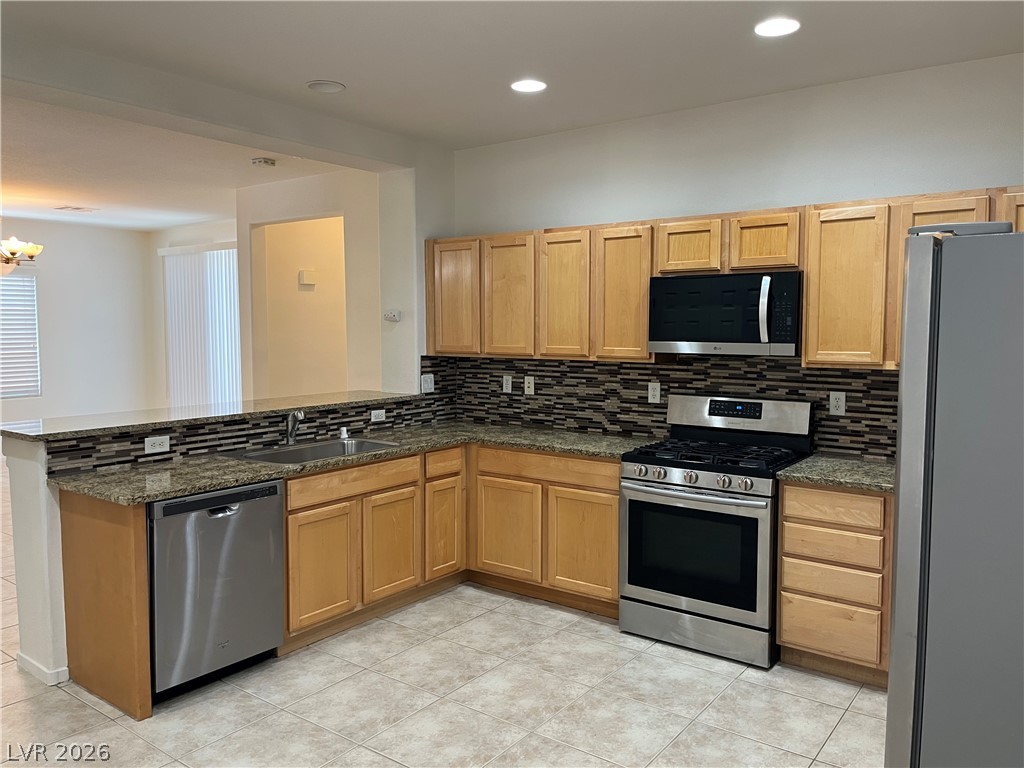 10922 Moonbeam Glow Lane Property Photo 16