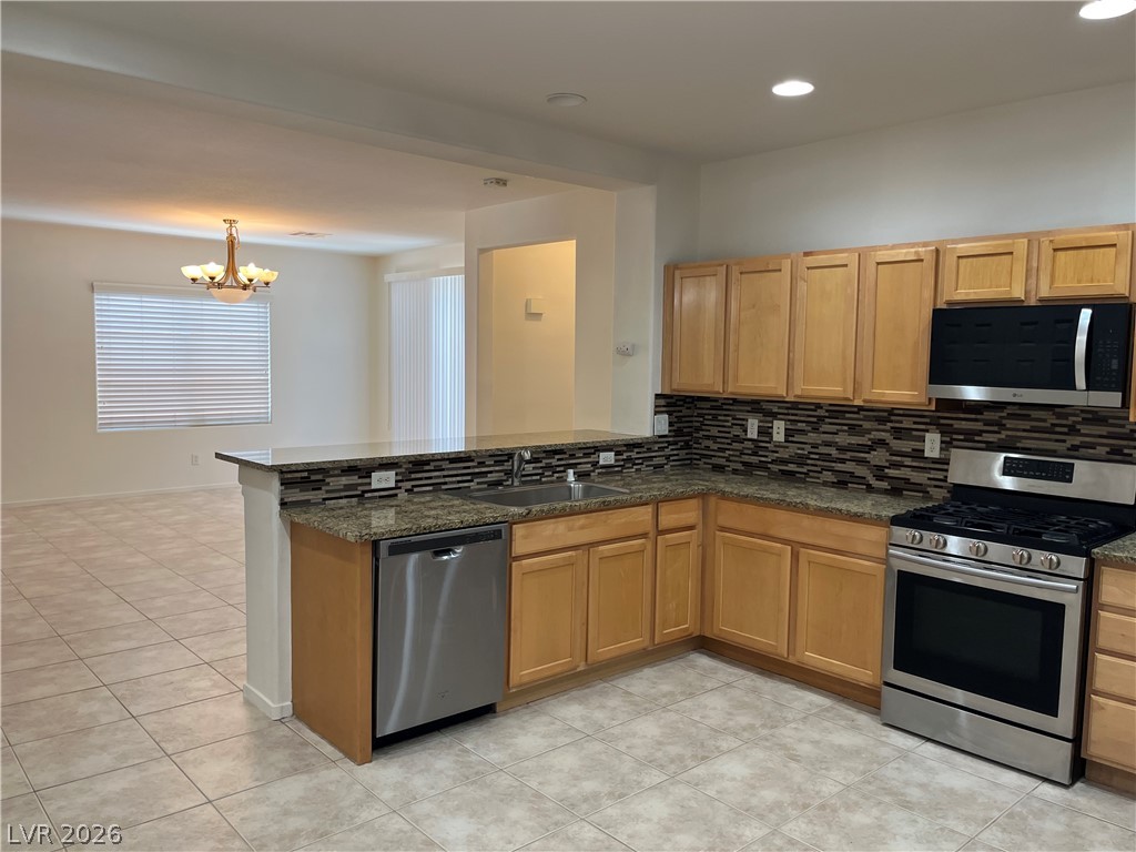 10922 Moonbeam Glow Lane Property Photo 41