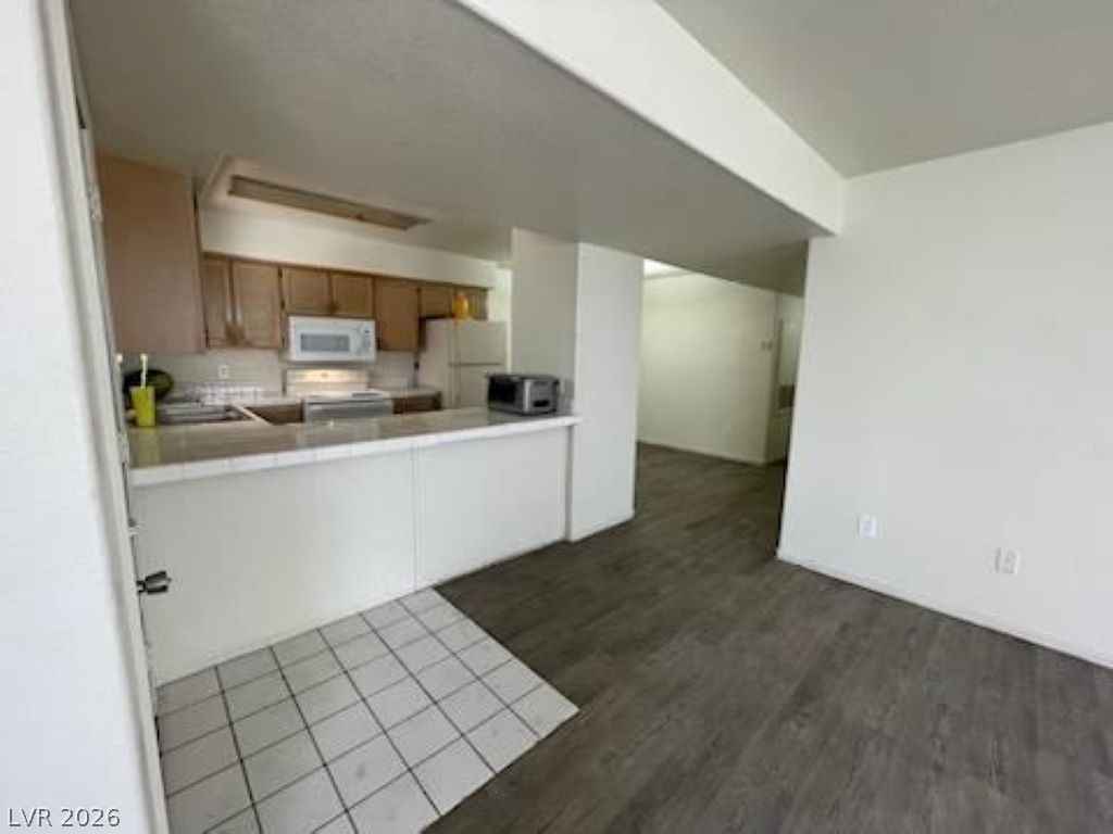 2725 South Nellis Boulevard 1158 Property Photo 9