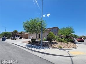 206 Valerian Street Property Photo 3
