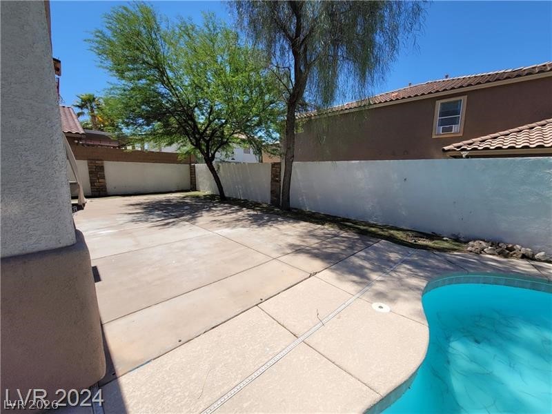 206 Valerian Street Property Photo 11