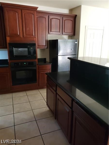 206 Valerian Street Property Photo 17