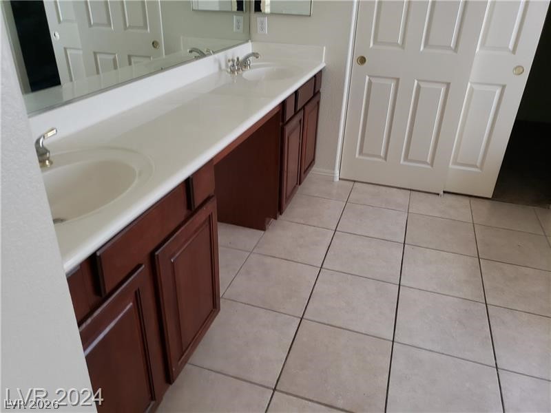 206 Valerian Street Property Photo 45
