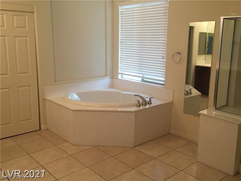 206 Valerian Street Property Photo 47