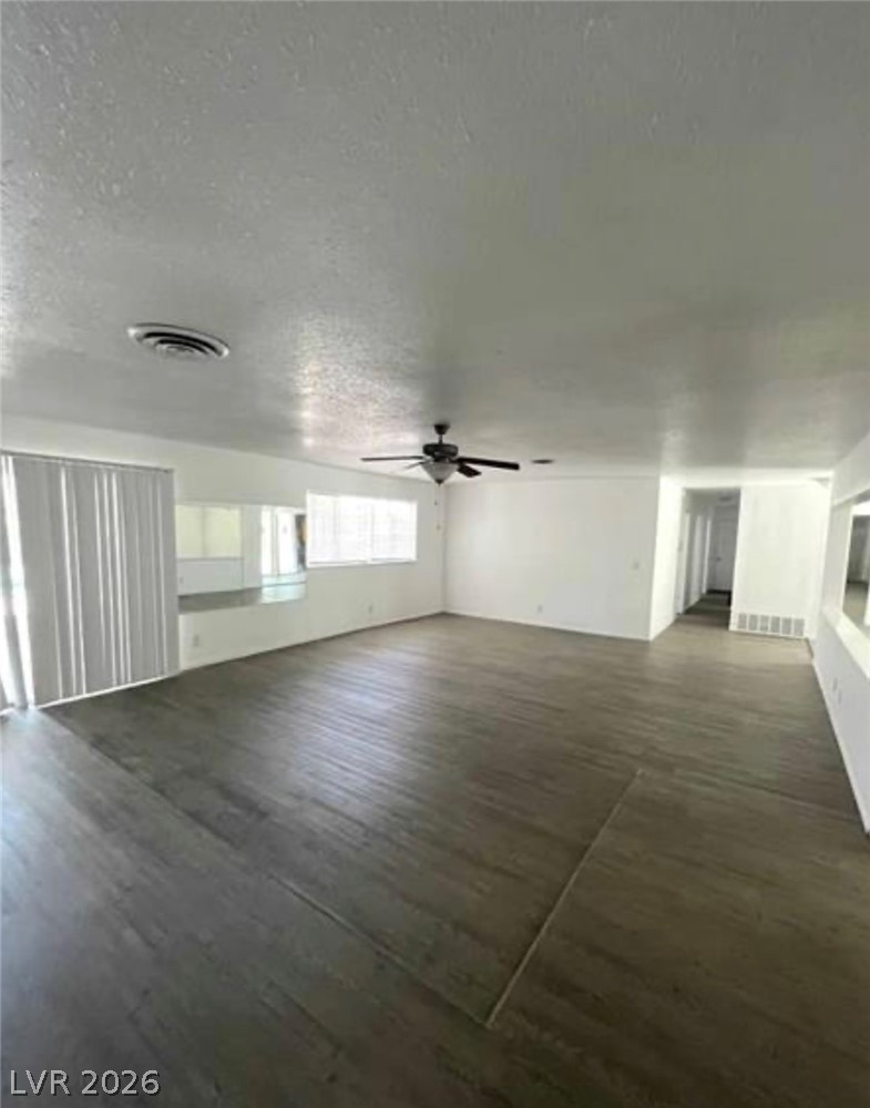 4560 Rancho Hills Drive Property Photo 8