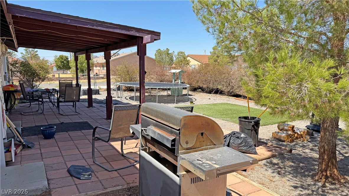 1170 East Calvada Boulevard Property Photo 7