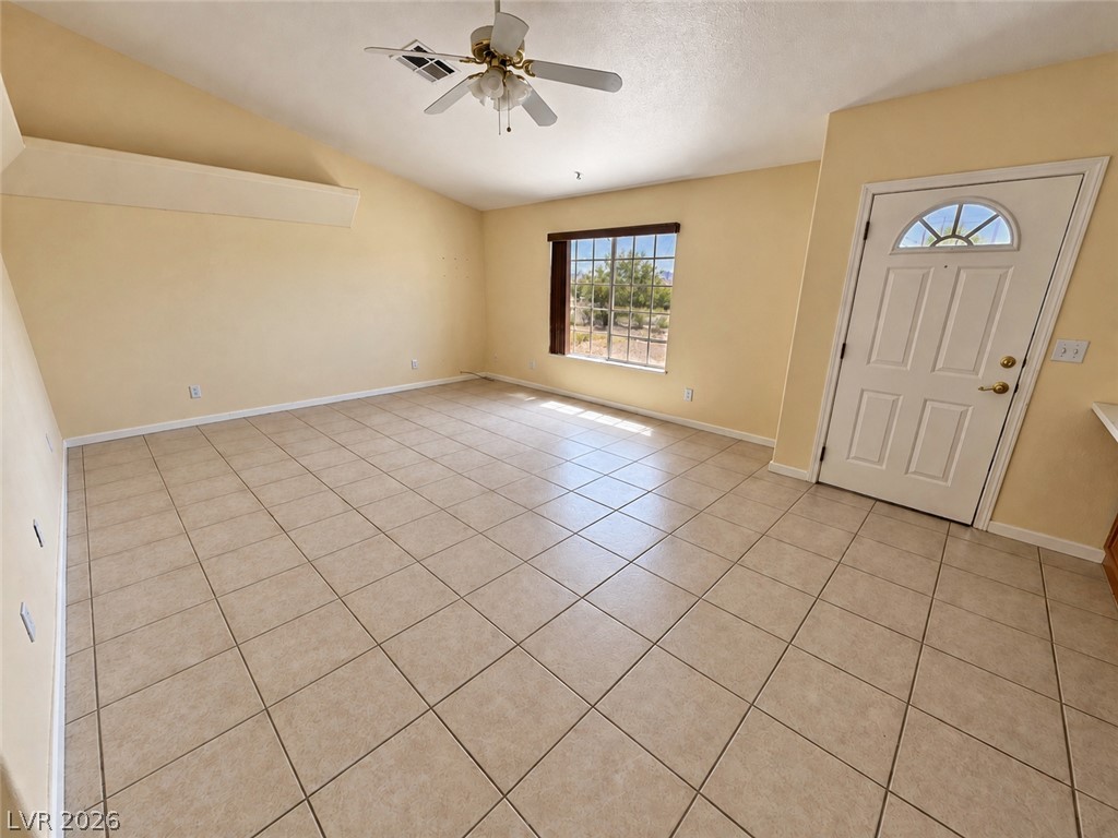 1170 East Calvada Boulevard Property Photo 14