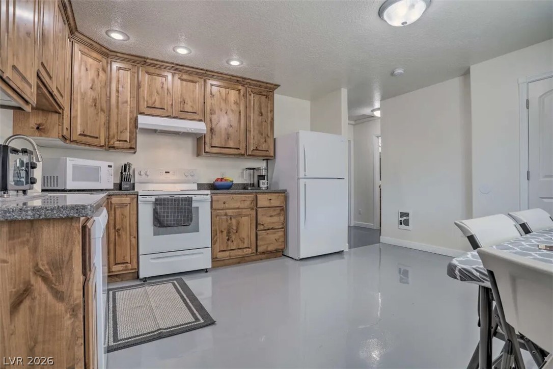 7 Love Lane Property Photo 10