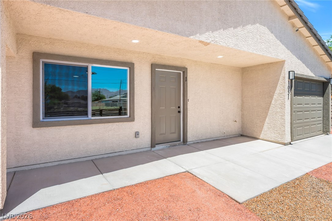 1031 Palm Street Property Photo 5