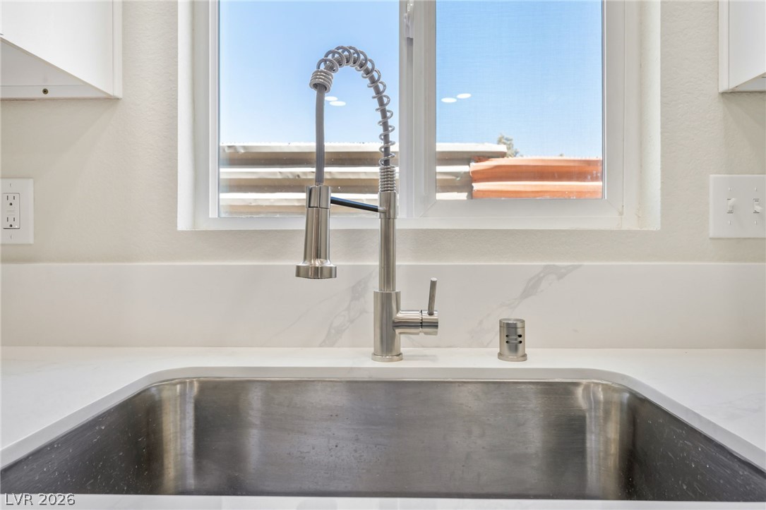 1031 Palm Street Property Photo 42