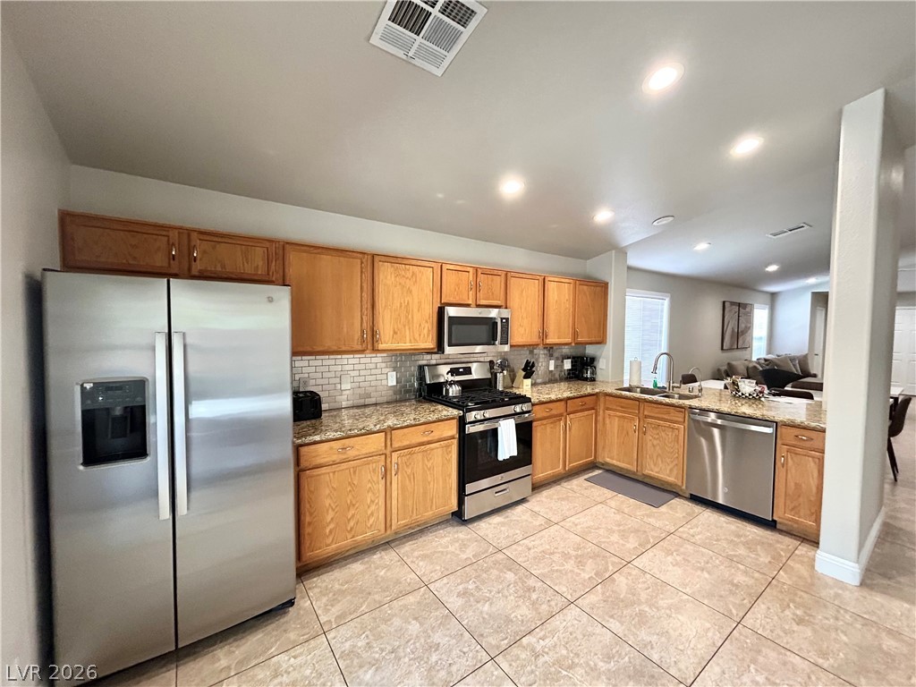 2799360 Property Photo 5