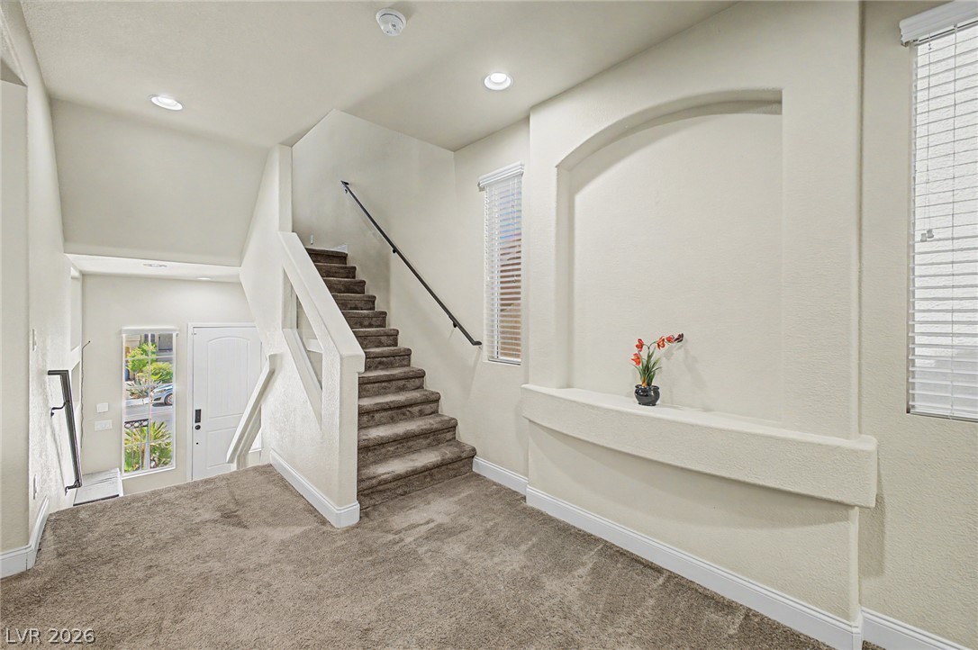 5448 Tulip Hill Avenue Property Photo 5
