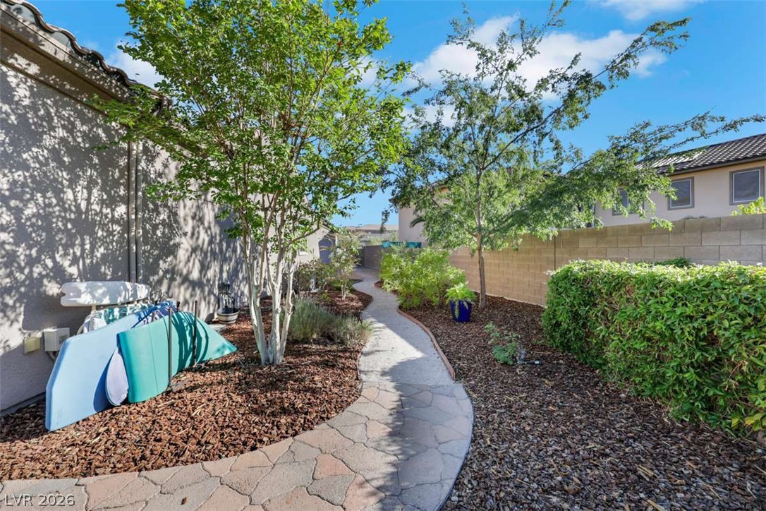 2756 Kilwinning Drive Property Photo 29