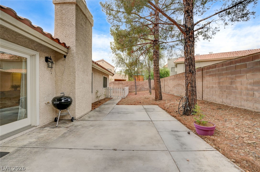 9616 Kinlock Court Property Photo 45