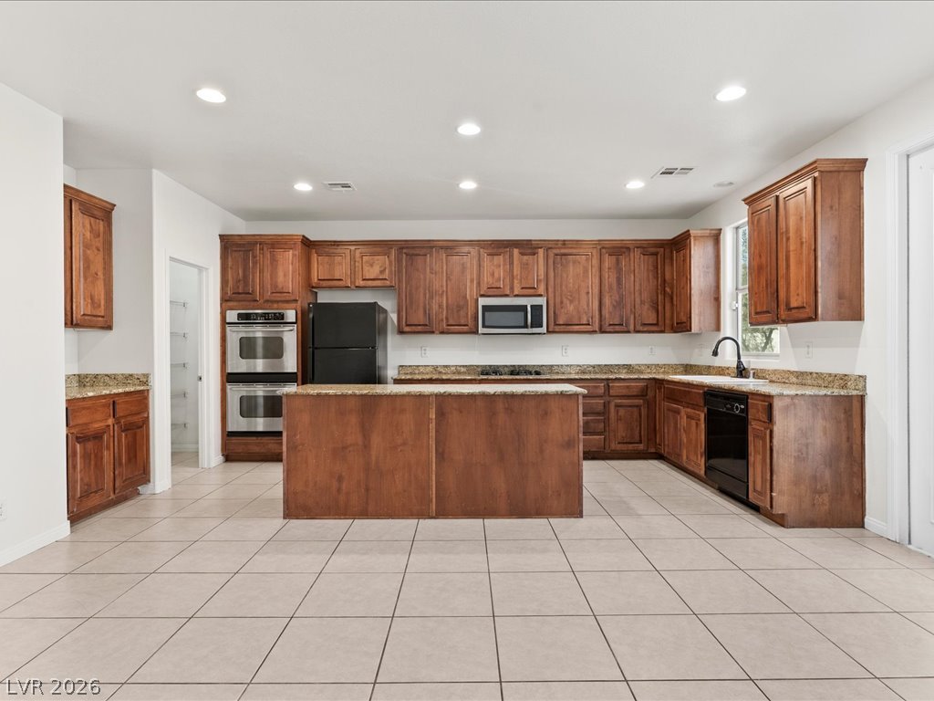 4021 Villa Serena Lane Property Photo 16