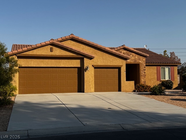 3744 River Heights Lane Property Photo 1