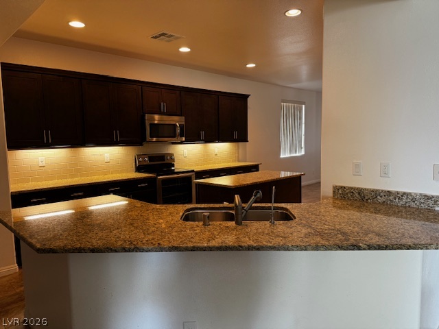 3744 River Heights Lane Property Photo 5