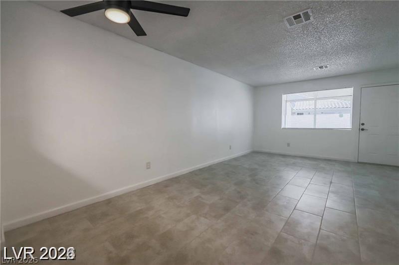 2117 Chertsey Drive C Property Photo 10