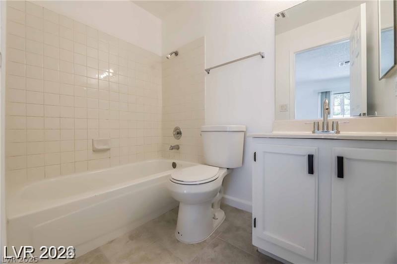 2117 Chertsey Drive C Property Photo 16