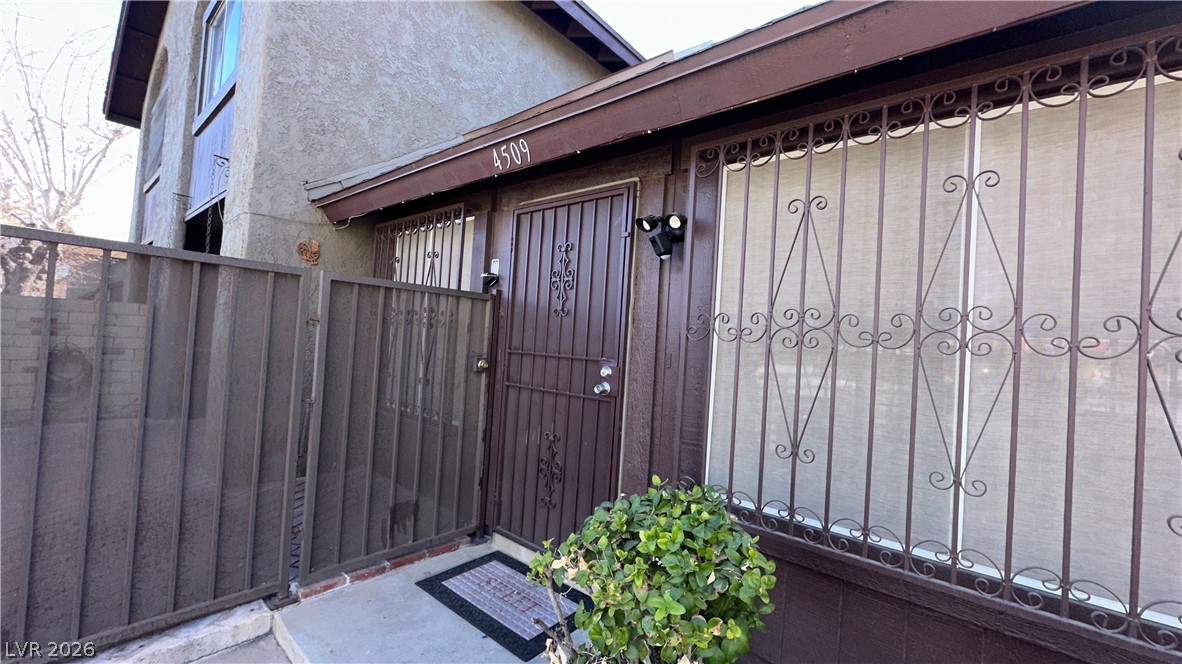 4509 Sirius Avenue Property Photo 1