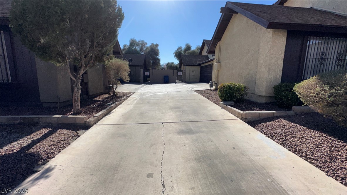4509 Sirius Avenue Property Photo 4