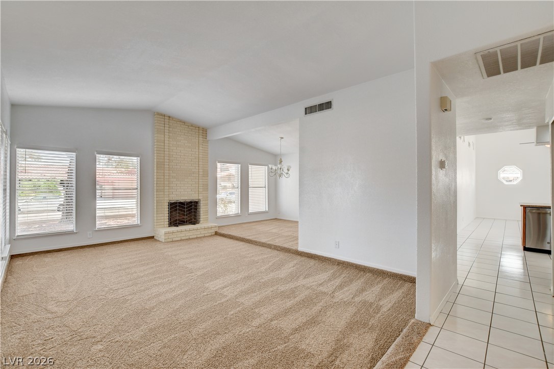 4009 Camas Court Property Photo 4