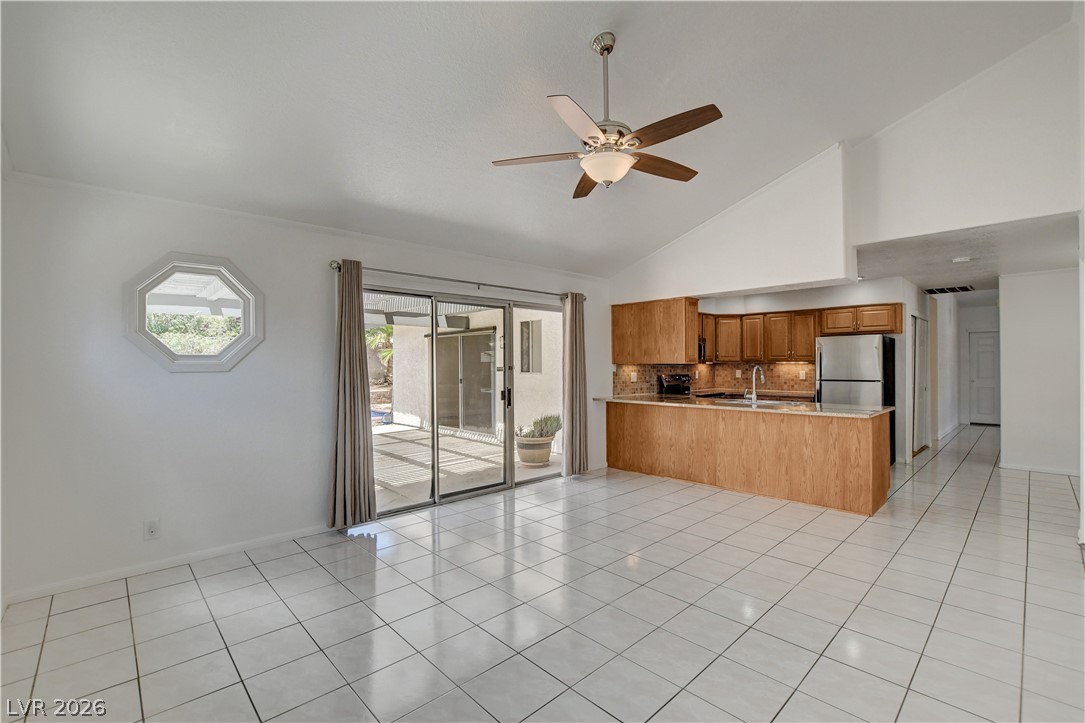 4009 Camas Court Property Photo 15