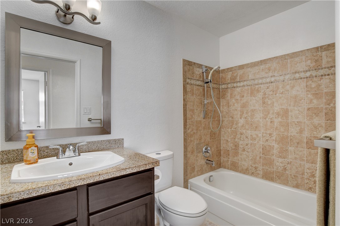 4009 Camas Court Property Photo 31