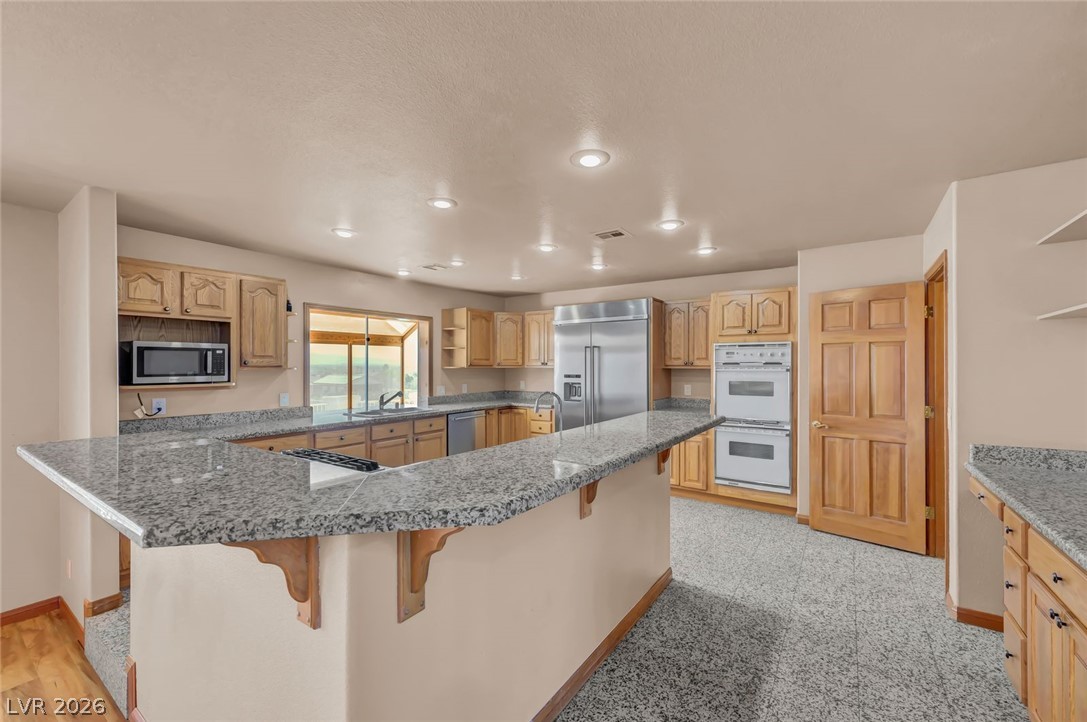 640 North Racetrack Road Property Photo 23